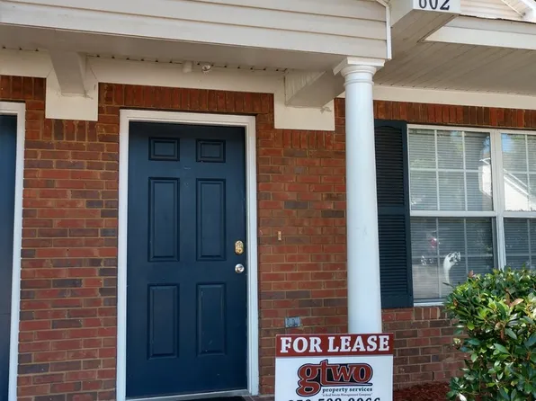 2738 W Tharpe St, Tallahassee, FL