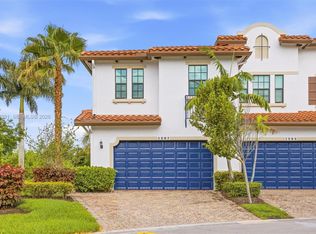 1507 SW 113th Ave, Pembroke Pines, FL 33025