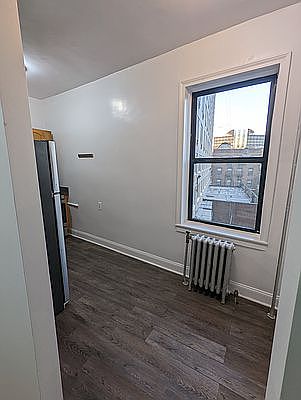 3rd image of 80-15 Grenfell St #B3