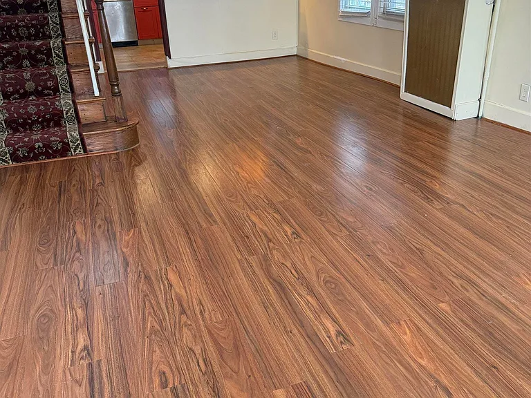 213 N Arizona Ave — Photo 2