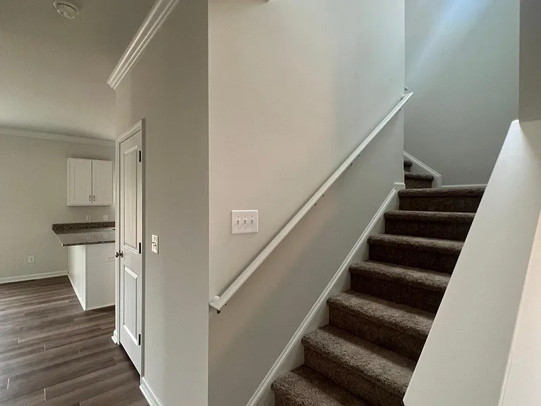 640 Cam Cir — Photo 10