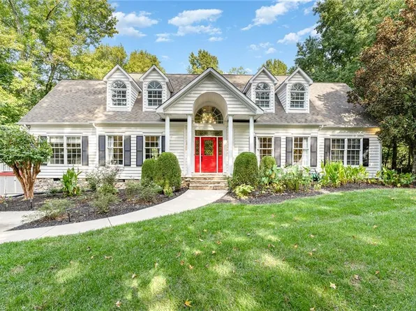 1623 Pleasant Ridge Rd, Greensboro, NC 27409