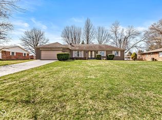 204 Plainview Dr, Avon, IN 46123