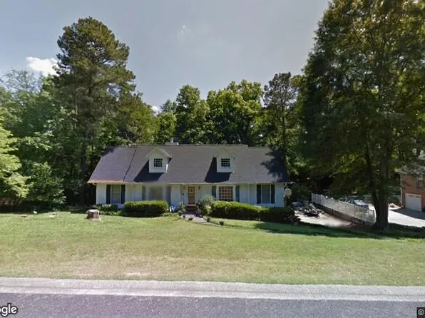 6620 Browning Cir, Pelham, AL 35124