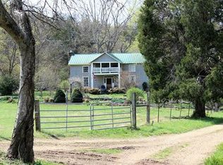 4198 Fairview Rd, Columbia, TN 38401