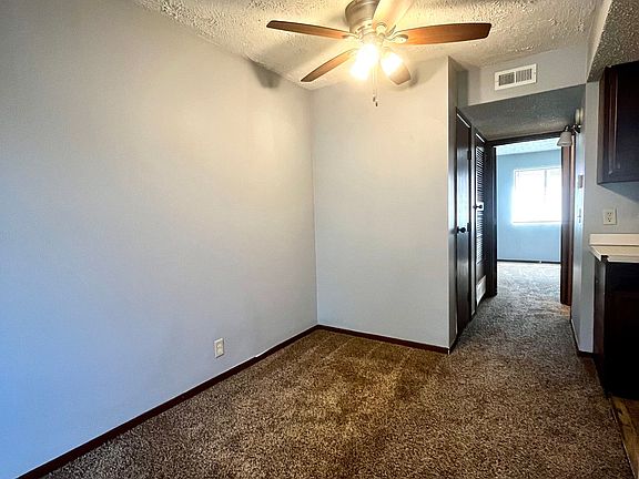 3rd image of 611 S 20th St #2