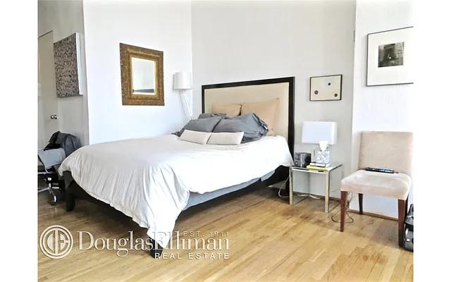 Rented by Douglas Elliman | media 11