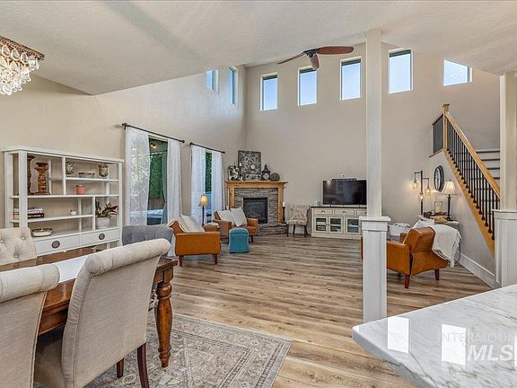 5th image of 2742 S Kylee Pl
