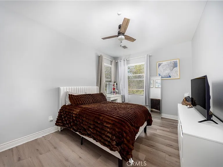 5457 Martingale Way — Photo 24
