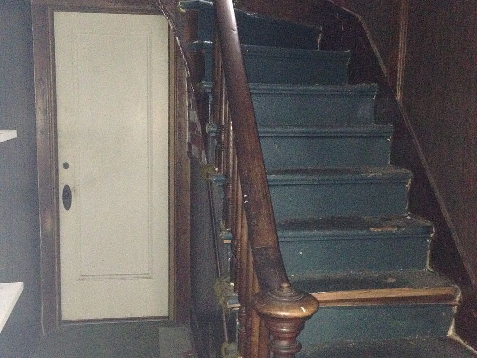 2nd image of 220 N Madison Ave