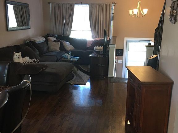 2nd image of 60 Dorothea Pl