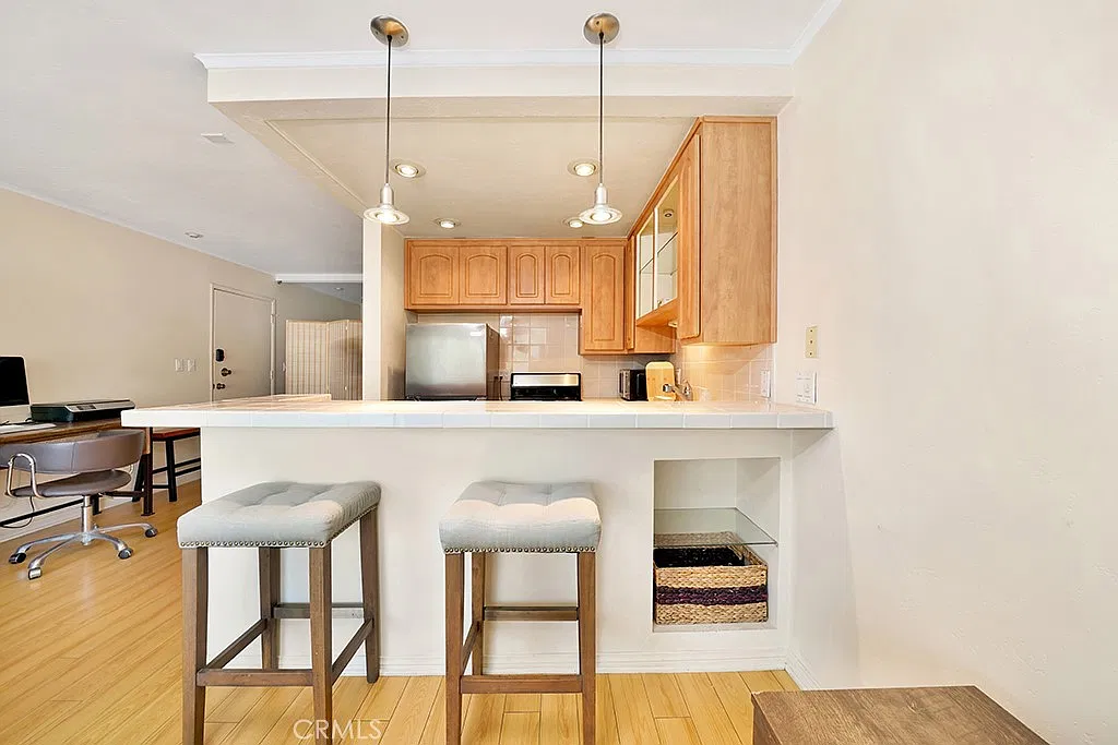 200 McNeil Ln — Photo 1