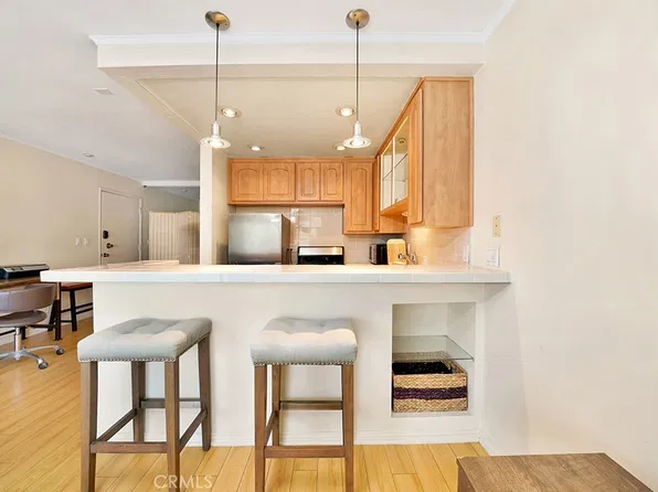 200 McNeil Ln, Newport Beach, CA 92663