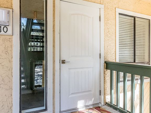 2nd image of 300 Yacht Club Dr Unit 10