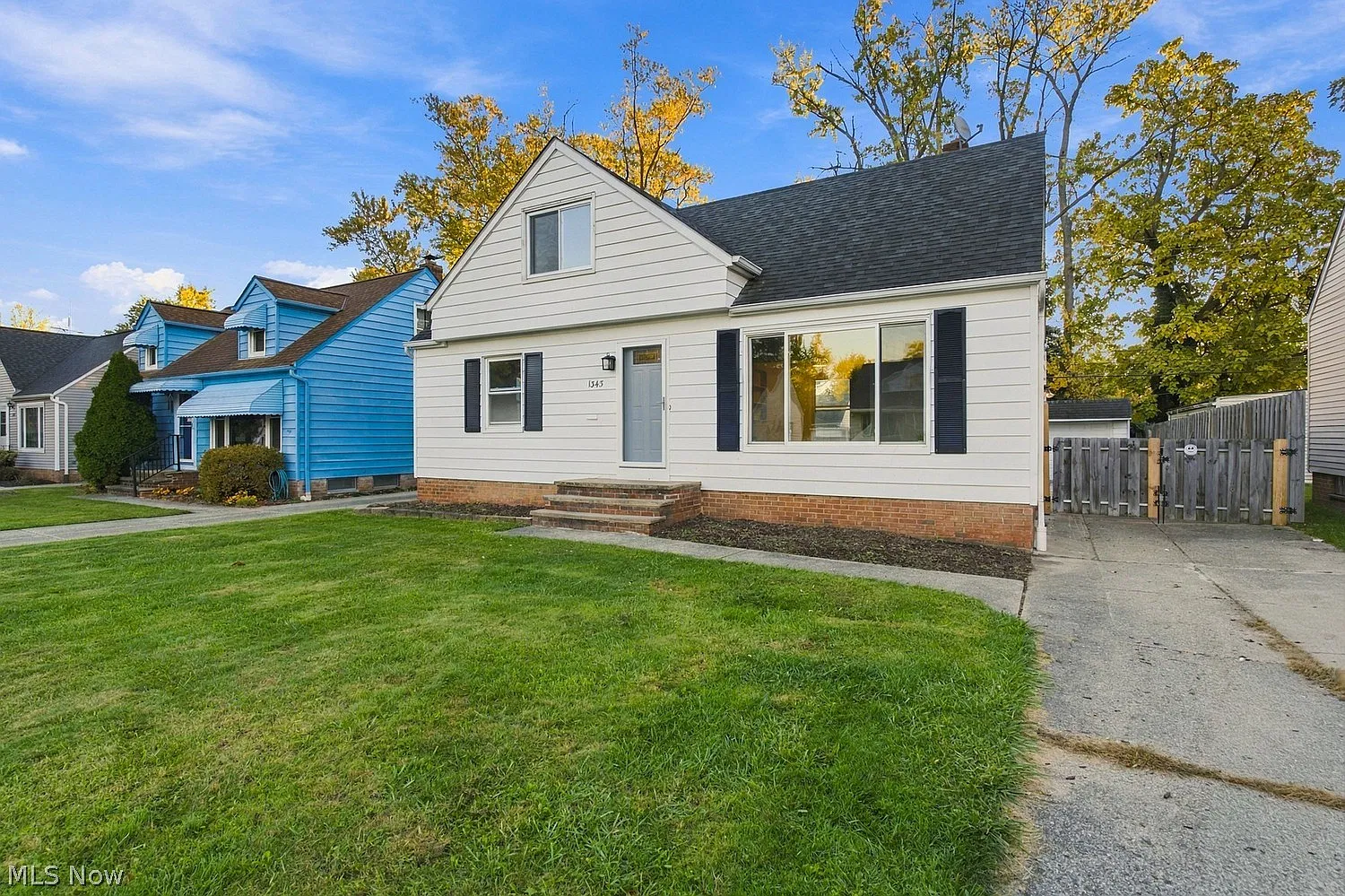 3 bed, 1.0 bath, 1746 sqft, $1,900 — Photo 3