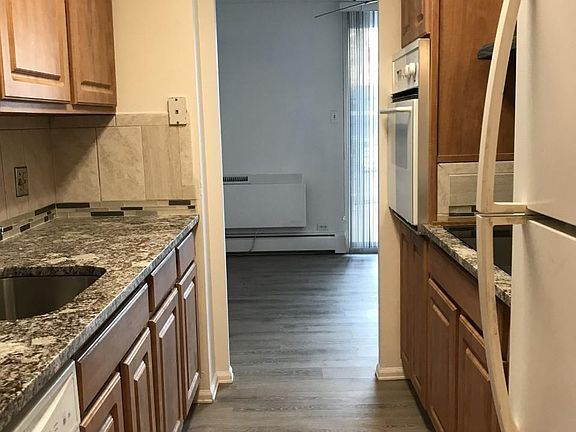 3rd image of 955 Eudora St APT 202-E