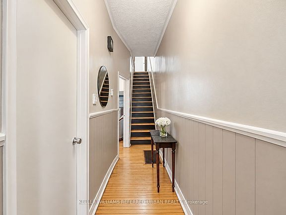 4th image of 266 Roxton Rd