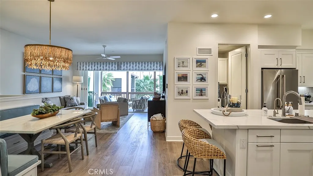 2 bed, 1404 sqft, $5,500 — Photo 1