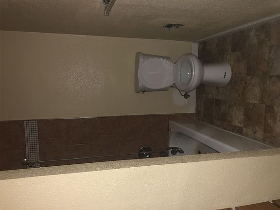 3rd image of 4120 Potrero Ave