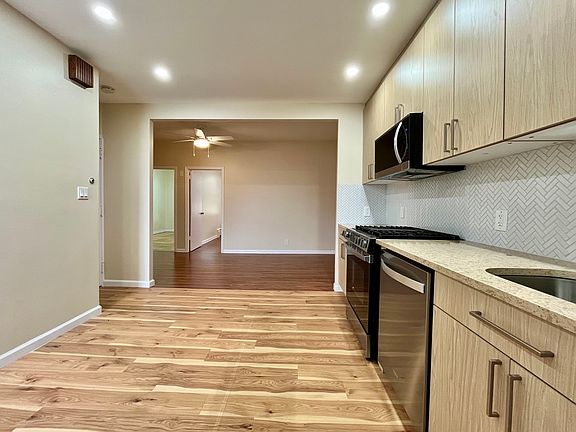 3rd image of 31-31 14th St #2