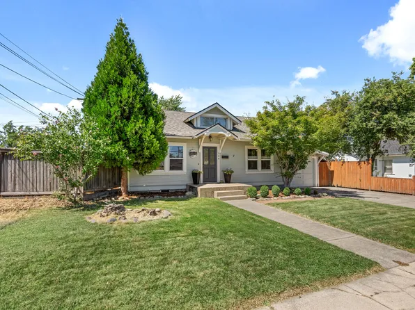 708 S Peach St, Medford, OR 97501
