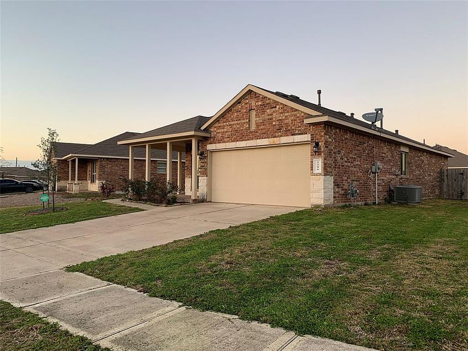 1st image of 5206 Lilac Hollow Ln