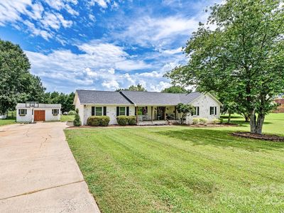 978 La Forest Ln, Concord, NC, 28027