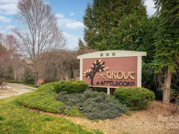 637 Appeldoorn Cir #637, Asheville, NC 28803