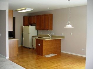 16410 Silver Moon Lake Way, Crest Hill, IL 60403