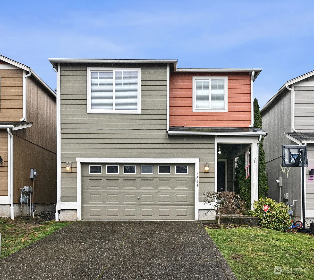 7214 178th Street E photo 1