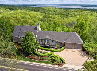 5508 N Prospect Rd, Peoria Heights, IL 61616