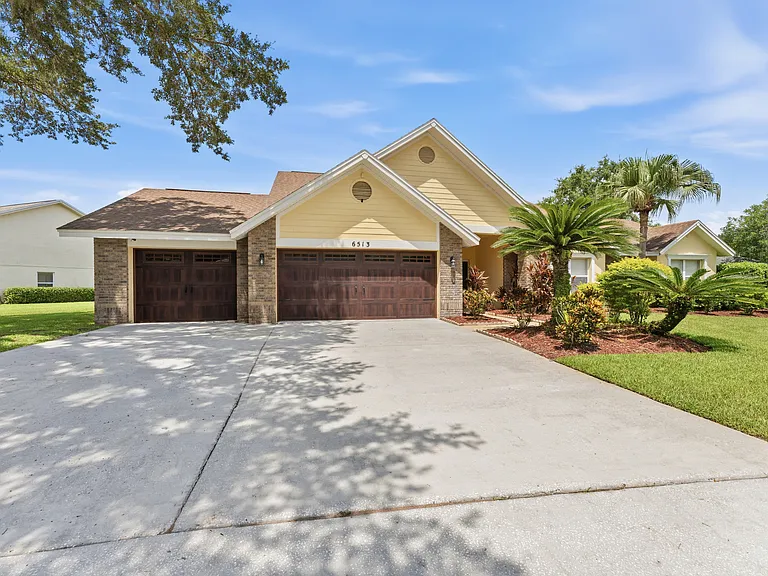 6513 Thoroughbred Loop — Photo 28