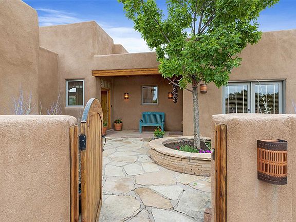 2nd image of 5 Rico Ct