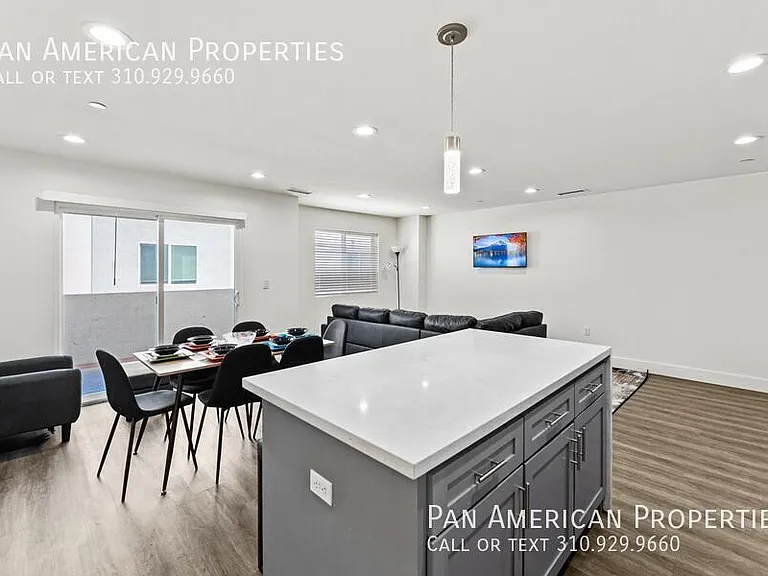 1033 S Montebello Blvd #F — Photo 11