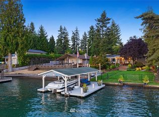 4811 N Island Dr E, Bonney Lake, WA 98391