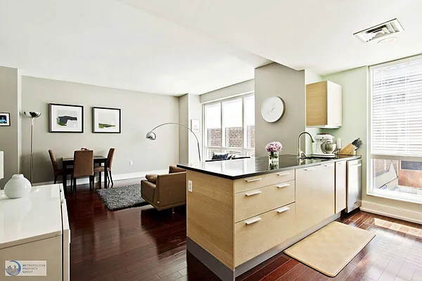 Rented by Metropolitan Property Group | media 6