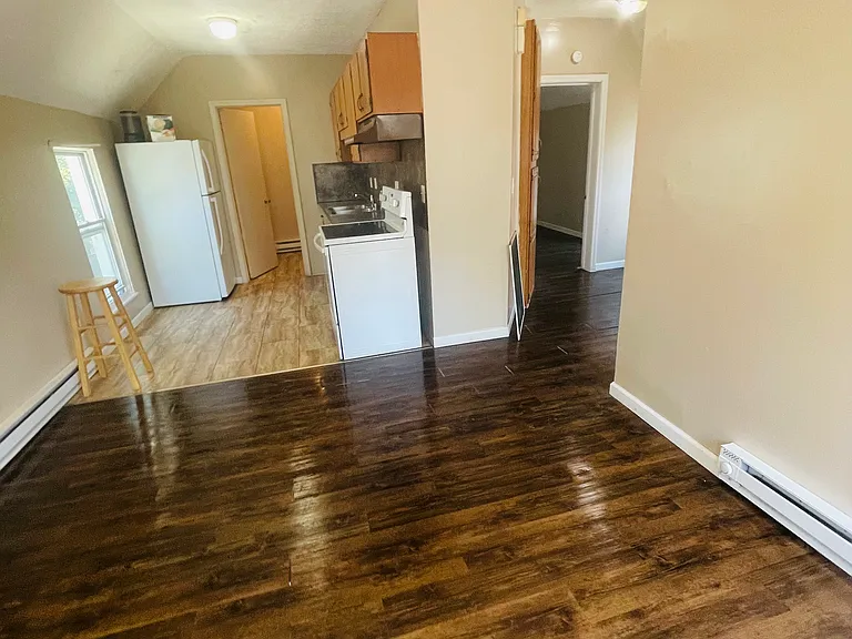 821 Oak St #1 — Photo 6