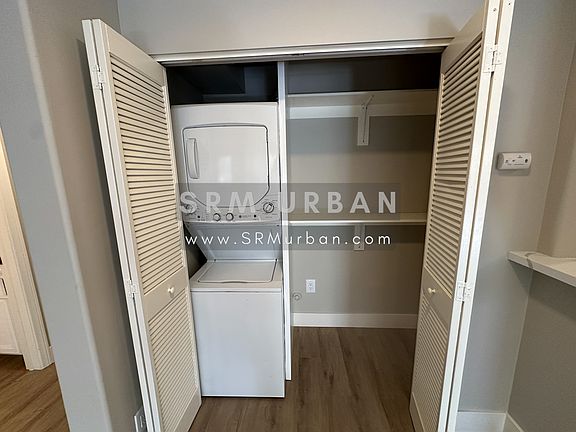 5th image of 4102 Marlborough Ave APT 102