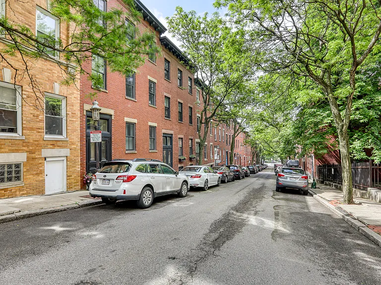 61 Baldwin St #2 — Photo 9