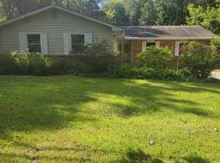 2850 Robinson Rd, Jackson, MI 49203