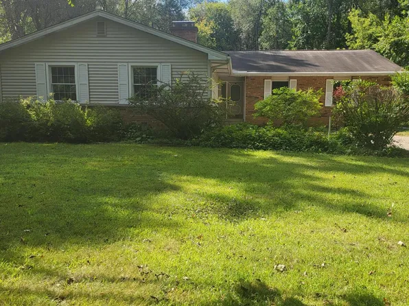 2850 Robinson Rd, Jackson, MI 49203