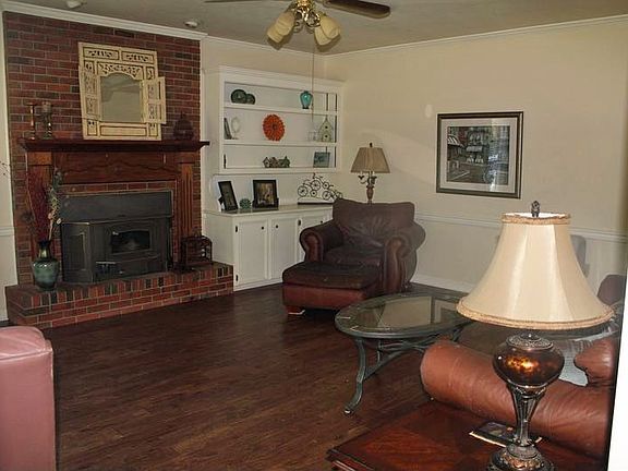 family room wood floors
