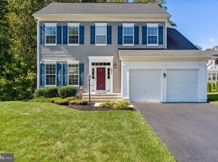 604 Maccubbin Ln, Gambrills, MD 21054
