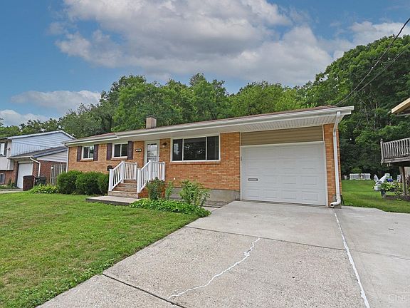 3rd image of 10591 Toulon Dr
