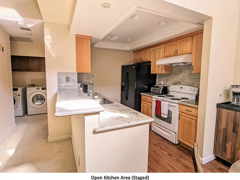 6436 Buena Vista Dr #B — Photo 1
