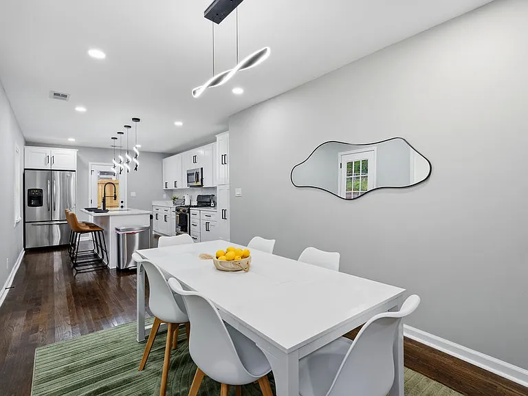 1114 Oakland Dr SW #A — Photo 6