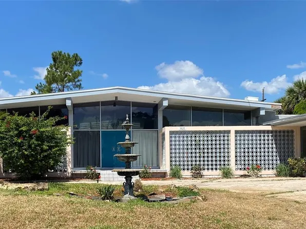 3820 Neptune Dr, Orlando, FL 32804