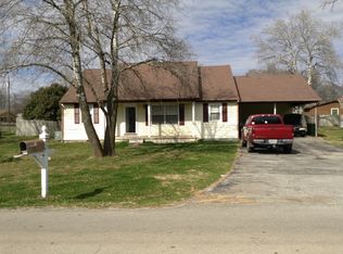 717 Pasadena Ave, Muscle Shoals, AL 35661