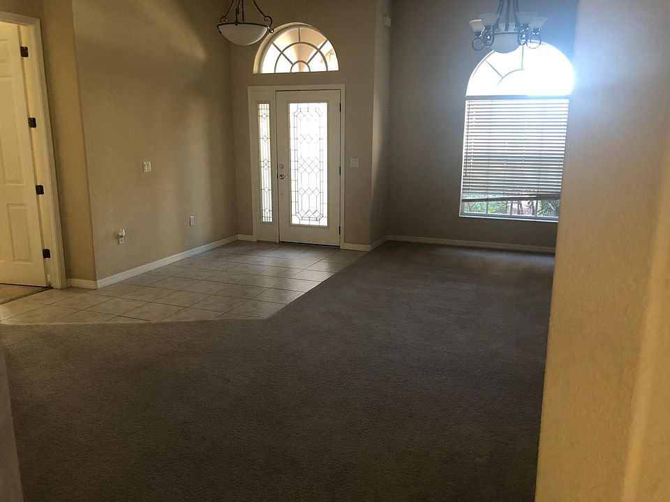 1st image of 10516 Deerberry Dr