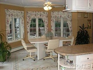 4th image of 19 Westerly Ln